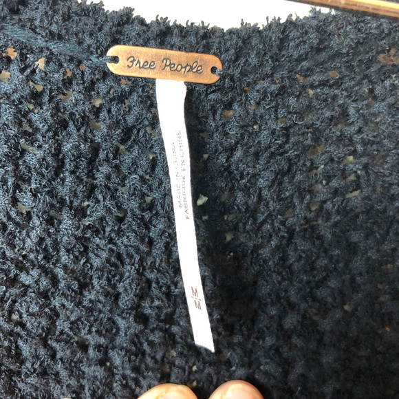 Free People || Black Knit Sweater - Picture 4 of 7